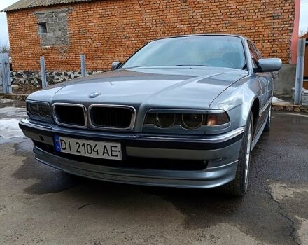 Серый БМВ 7 Серия, объемом двигателя 2.8 л и пробегом 200 тыс. км за 4500 $, фото 1 на Automoto.ua