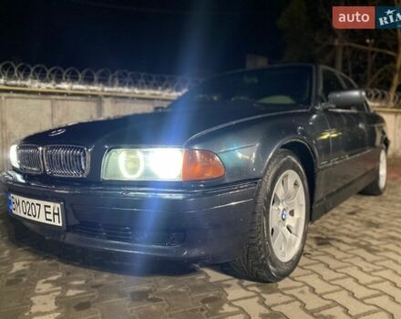 Серый БМВ 7 Серия, объемом двигателя 3 л и пробегом 300 тыс. км за 2300 $, фото 1 на Automoto.ua