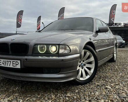 Серый БМВ 7 Серия, объемом двигателя 4 л и пробегом 505 тыс. км за 5300 $, фото 1 на Automoto.ua