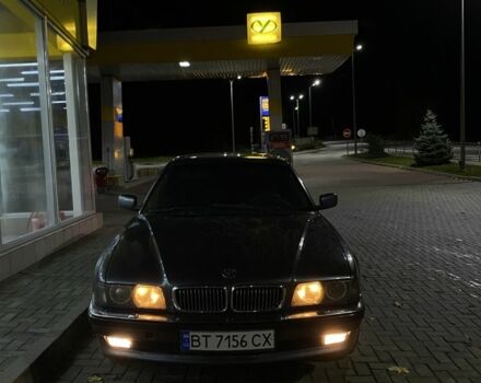 Серый БМВ 7 Серия, объемом двигателя 3.4 л и пробегом 230 тыс. км за 3700 $, фото 1 на Automoto.ua