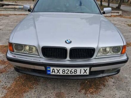 Сірий БМВ 7 Серія, об'ємом двигуна 2.5 л та пробігом 440 тис. км за 5800 $, фото 1 на Automoto.ua