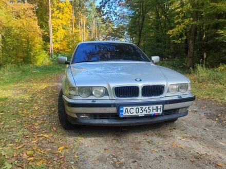 БМВ 7 Серия 2000 в Владимир-Волынский на Automoto.ua Серый БМВ 7 Серия, объемом двигателя 3 л и пробегом 374 тыс. км за 7600 $, фото 1 на Automoto.ua