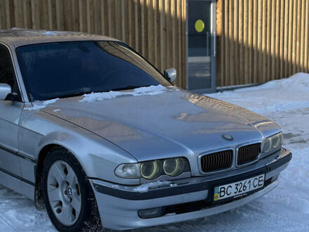 Серый БМВ 7 Серия, объемом двигателя 2.93 л и пробегом 155 тыс. км за 5500 $, фото 1 на Automoto.ua