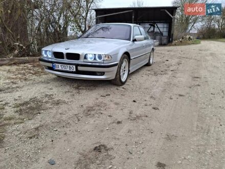 БМВ 7 Серия 2001 в Хмельницком на Automoto.ua Серый БМВ 7 Серия, объемом двигателя 3.9 л и пробегом 330 тыс. км за 6500 $, фото 1 на Automoto.ua