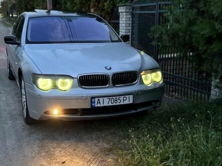 Серый БМВ 7 Серия, объемом двигателя 4.4 л и пробегом 392 тыс. км за 4550 $, фото 1 на Automoto.ua