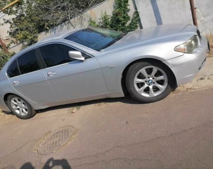 Серый БМВ 7 Серия, объемом двигателя 4.4 л и пробегом 210 тыс. км за 6500 $, фото 1 на Automoto.ua