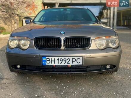 БМВ 7 Серия 2003 в Одессе на Automoto.ua Серый БМВ 7 Серия, объемом двигателя 3 л и пробегом 540 тыс. км за 9000 $, фото 1 на Automoto.ua