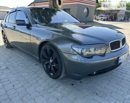 Серый БМВ 7 Серия, объемом двигателя 2.99 л и пробегом 370 тыс. км за 9700 $, фото 1 на Automoto.ua