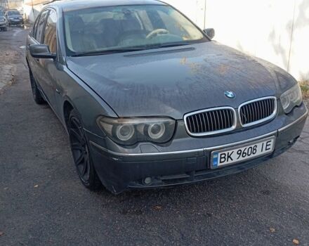 БМВ 7 Серия 2004 в Киеве на Automoto.ua Серый БМВ 7 Серия, объемом двигателя 3 л и пробегом 320 тыс. км за 6200 $, фото 1 на Automoto.ua