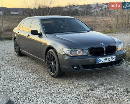 Серый БМВ 7 Серия, объемом двигателя 3 л и пробегом 222 тыс. км за 7777 $, фото 1 на Automoto.ua