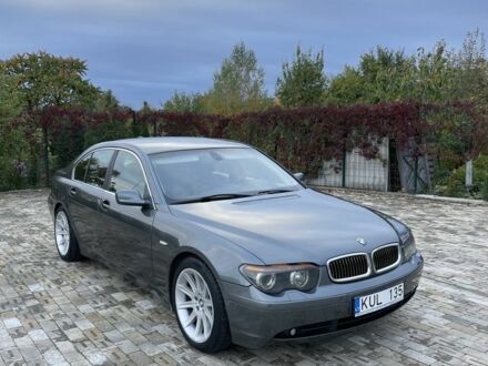 Серый БМВ 7 Серия, объемом двигателя 3 л и пробегом 324 тыс. км за 4299 $, фото 1 на Automoto.ua
