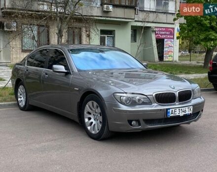 Серый БМВ 7 Серия, объемом двигателя 3 л и пробегом 312 тыс. км за 5499 $, фото 1 на Automoto.ua