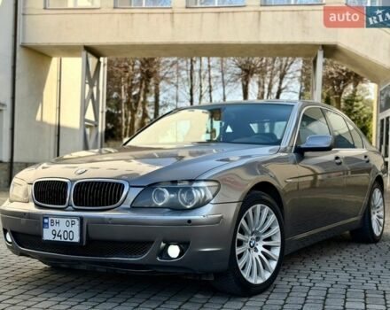 Серый БМВ 7 Серия, объемом двигателя 4 л и пробегом 290 тыс. км за 8800 $, фото 1 на Automoto.ua