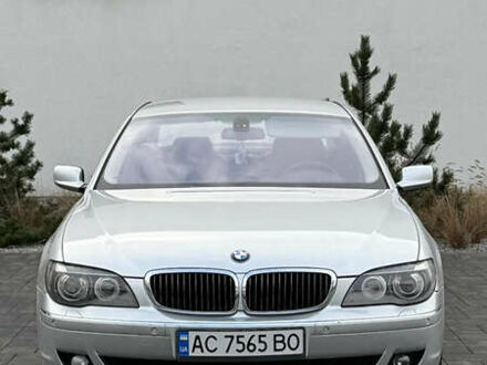 Серый БМВ 7 Серия, объемом двигателя 2.99 л и пробегом 334 тыс. км за 9999 $, фото 1 на Automoto.ua
