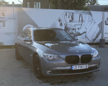 Серый БМВ 7 Серия, объемом двигателя 2.99 л и пробегом 300 тыс. км за 13500 $, фото 1 на Automoto.ua