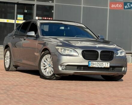 Серый БМВ 7 Серия, объемом двигателя 2.99 л и пробегом 344 тыс. км за 13900 $, фото 1 на Automoto.ua