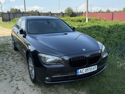 Сірий БМВ 7 Серія, об'ємом двигуна 3 л та пробігом 218 тис. км за 17800 $, фото 1 на Automoto.ua