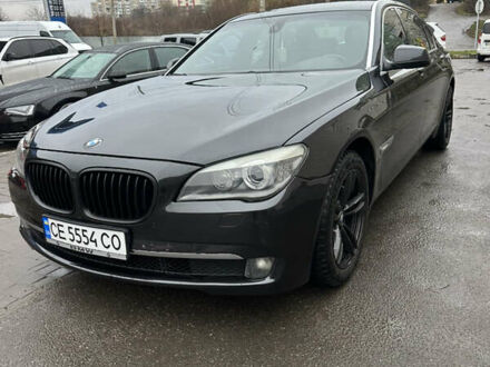 Серый БМВ 7 Серия, объемом двигателя 2.99 л и пробегом 308 тыс. км за 16500 $, фото 1 на Automoto.ua