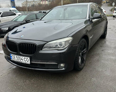 Серый БМВ 7 Серия, объемом двигателя 2.99 л и пробегом 308 тыс. км за 16500 $, фото 1 на Automoto.ua
