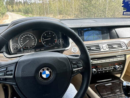 БМВ 7 Серія 2010 у Вараш (Кузнецовськ) на Automoto.ua Сірий БМВ 7 Серія, об'ємом двигуна 3 л та пробігом 285 тис. км за 16000 $, фото 1 на Automoto.ua