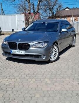 Серый БМВ 7 Серия, объемом двигателя 4.39 л и пробегом 217 тыс. км за 12000 $, фото 1 на Automoto.ua