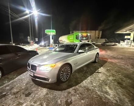 Сірий БМВ 7 Серія, об'ємом двигуна 3 л та пробігом 20500 тис. км за 14000 $, фото 1 на Automoto.ua