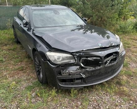 Сірий БМВ 7 Серія, об'ємом двигуна 2.99 л та пробігом 340 тис. км за 11200 $, фото 1 на Automoto.ua