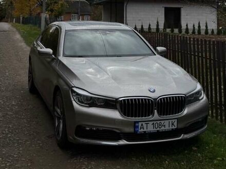Серый БМВ 7 Серия, объемом двигателя 3 л и пробегом 154 тыс. км за 27900 $, фото 1 на Automoto.ua
