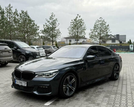 Серый БМВ 7 Серия, объемом двигателя 2.99 л и пробегом 135 тыс. км за 41000 $, фото 1 на Automoto.ua