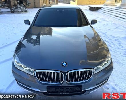 Серый БМВ 7 Серия, объемом двигателя 3 л и пробегом 18000 тыс. км за 38000 $, фото 1 на Automoto.ua