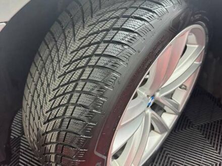 БМВ 7 Серия 2016 в Черкассах на Automoto.ua Серый БМВ 7 Серия, объемом двигателя 2.99 л и пробегом 185 тыс. км за 36900 $, фото 1 на Automoto.ua