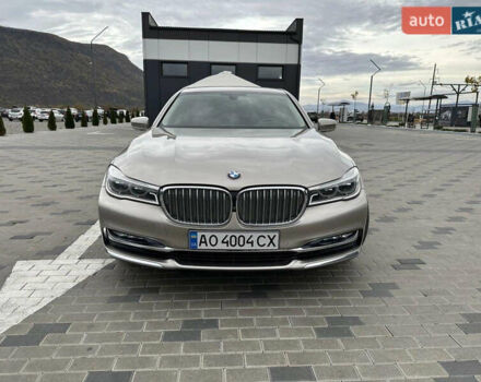 Серый БМВ 7 Серия, объемом двигателя 2 л и пробегом 90 тыс. км за 28000 $, фото 1 на Automoto.ua