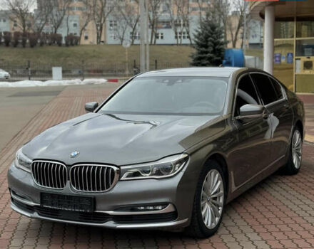 Сірий БМВ 7 Серія, об'ємом двигуна 2.99 л та пробігом 260 тис. км за 33000 $, фото 1 на Automoto.ua
