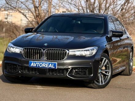 Серый БМВ 7 Серия, объемом двигателя 3 л и пробегом 92 тыс. км за 31000 $, фото 1 на Automoto.ua