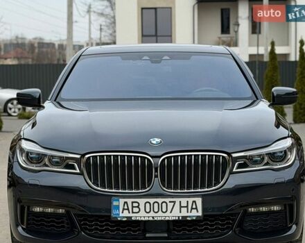Серый БМВ 7 Серия, объемом двигателя 4.39 л и пробегом 150 тыс. км за 37000 $, фото 1 на Automoto.ua