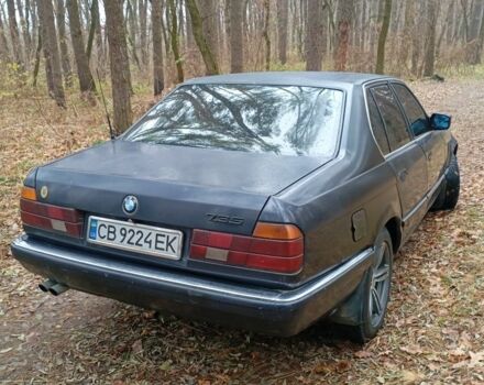 Синий БМВ 7 Серия, объемом двигателя 3.4 л и пробегом 150 тыс. км за 2750 $, фото 7 на Automoto.ua