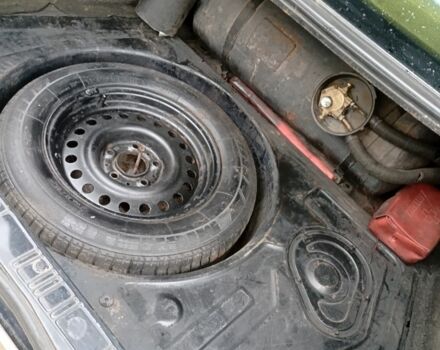 Синий БМВ 7 Серия, объемом двигателя 3.4 л и пробегом 150 тыс. км за 2750 $, фото 19 на Automoto.ua