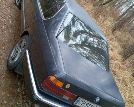 Синий БМВ 7 Серия, объемом двигателя 3.4 л и пробегом 150 тыс. км за 2750 $, фото 12 на Automoto.ua