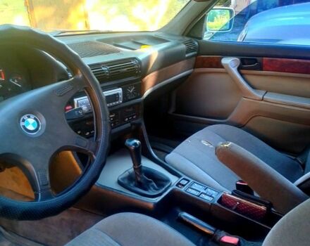 Синий БМВ 7 Серия, объемом двигателя 3 л и пробегом 429 тыс. км за 1540 $, фото 6 на Automoto.ua