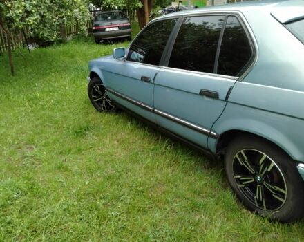 Синій БМВ 7 Серія, об'ємом двигуна 3 л та пробігом 345 тис. км за 2750 $, фото 3 на Automoto.ua