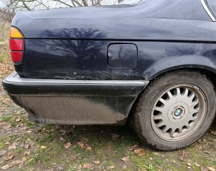 Синий БМВ 7 Серия, объемом двигателя 3 л и пробегом 515 тыс. км за 2825 $, фото 6 на Automoto.ua