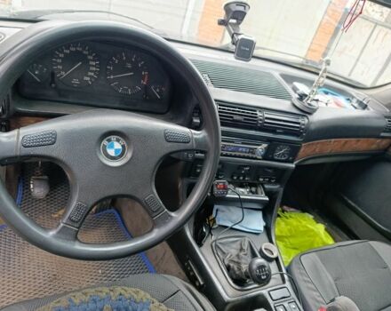 Синий БМВ 7 Серия, объемом двигателя 3 л и пробегом 515 тыс. км за 2825 $, фото 5 на Automoto.ua