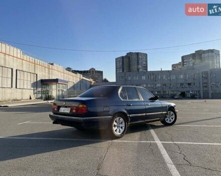 Синий БМВ 7 Серия, объемом двигателя 3 л и пробегом 426 тыс. км за 2200 $, фото 2 на Automoto.ua