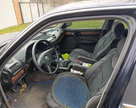 Синий БМВ 7 Серия, объемом двигателя 3 л и пробегом 515 тыс. км за 2825 $, фото 2 на Automoto.ua