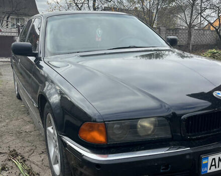 Синий БМВ 7 Серия, объемом двигателя 3 л и пробегом 400 тыс. км за 3200 $, фото 2 на Automoto.ua