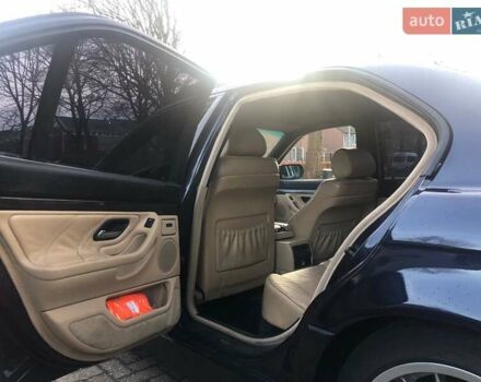 Синій БМВ 7 Серія, об'ємом двигуна 3 л та пробігом 390 тис. км за 6000 $, фото 5 на Automoto.ua
