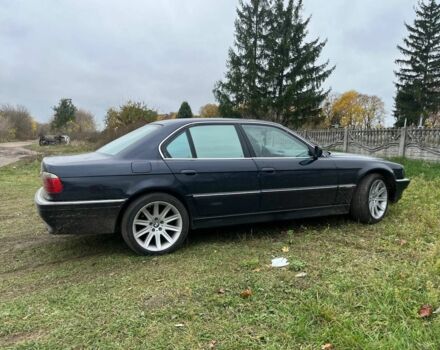 Синий БМВ 7 Серия, объемом двигателя 3 л и пробегом 500 тыс. км за 3400 $, фото 4 на Automoto.ua