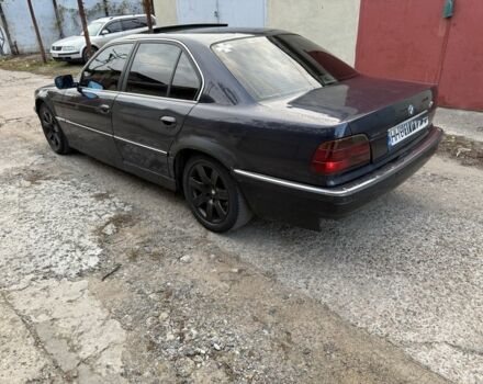 Синий БМВ 7 Серия, объемом двигателя 2.5 л и пробегом 480 тыс. км за 3700 $, фото 3 на Automoto.ua