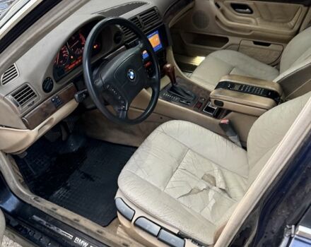 Синий БМВ 7 Серия, объемом двигателя 2.5 л и пробегом 480 тыс. км за 3700 $, фото 9 на Automoto.ua