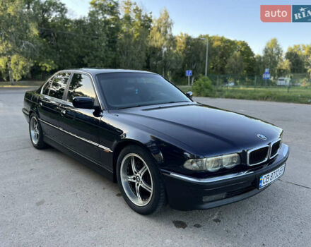 Синий БМВ 7 Серия, объемом двигателя 2.8 л и пробегом 350 тыс. км за 3899 $, фото 2 на Automoto.ua